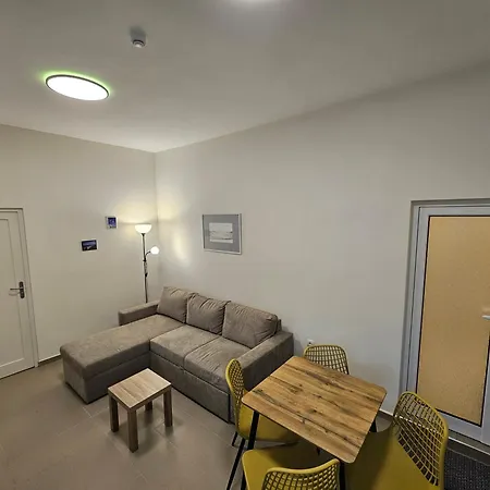 Апартамент Azur - Self Check-in And 2 Bikes *