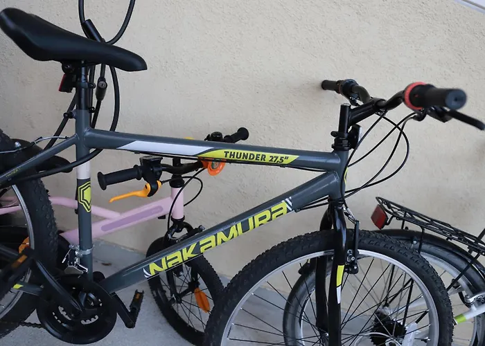 Azur - Self Check-in And 2 Bikes بورغاس