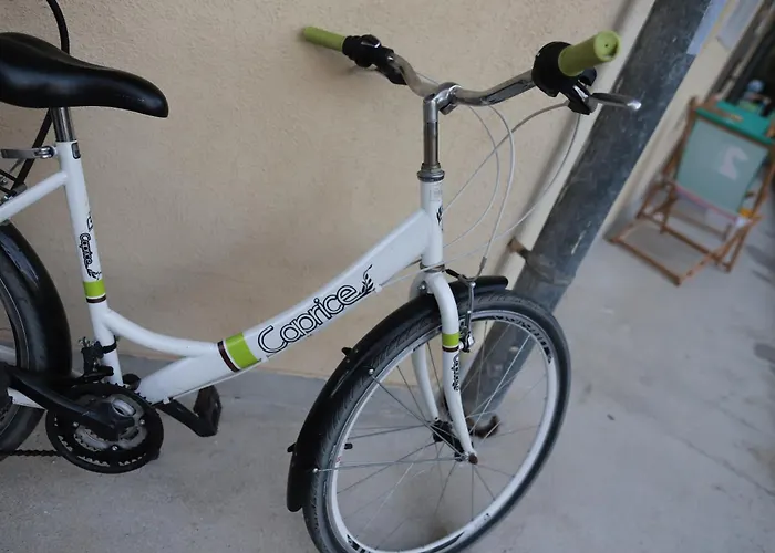 شقة Azur - Self Check-in And 2 Bikes بورغاس