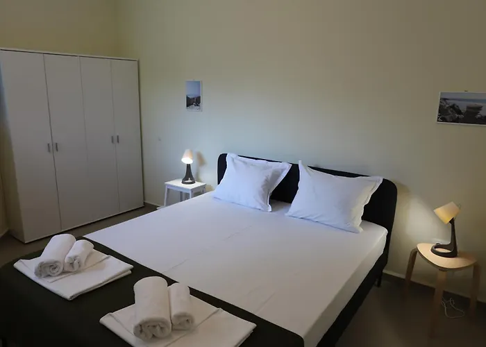 Апартамент Azur - Self Check-in And 2 Bikes Бургас