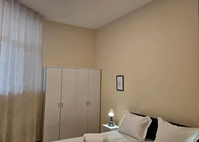 Апартамент Azur - Self Check-in And 2 Bikes Бургас