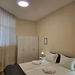 Azur - Self Check-in And 2 Bikes Apartment Burgas