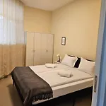 Apartment Azur - Self Check-in And 2 Bikes Burgas