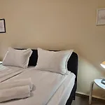 Apartment Azur - Self Check-in And 2 Bikes Burgas
