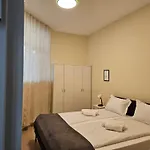Azur - Self Check-in And 2 Bikes Apartment Burgas