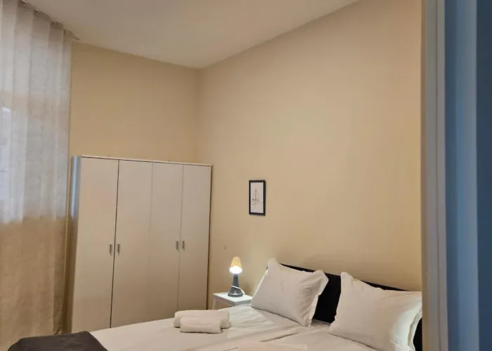 Azur - Self Check-in And 2 Bikes Lägenhet Burgas