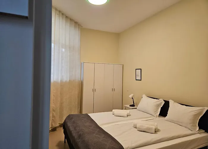 Azur - Self Check-in And 2 Bikes Burgas